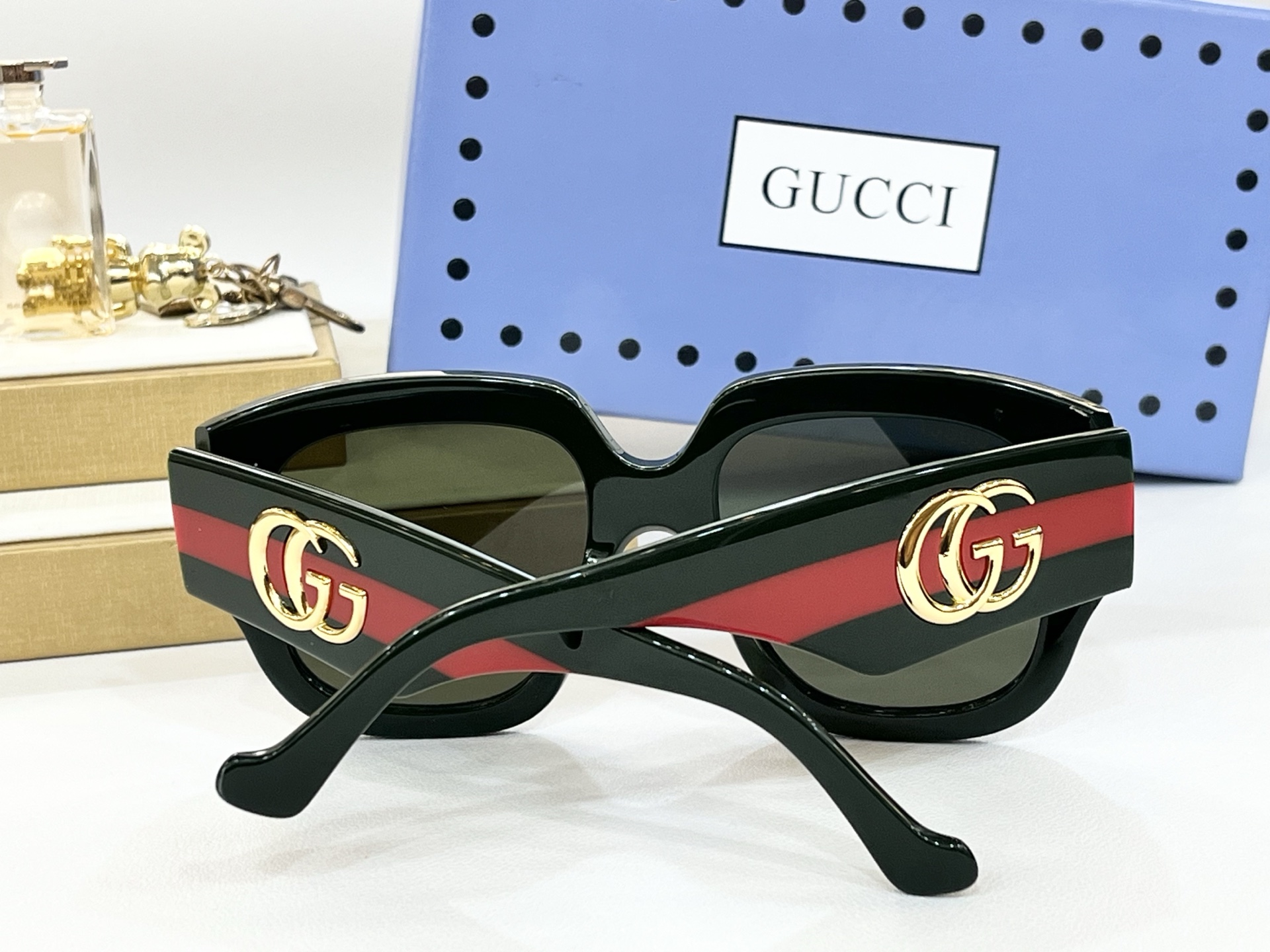  GUCC*
MODEL：GG1546S
SIZE：53口20-145

