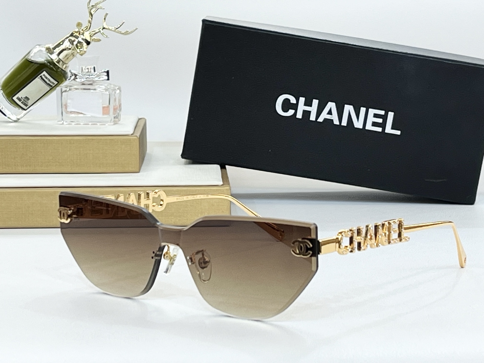  CHAN*
ModA95095
Size140-0-142
