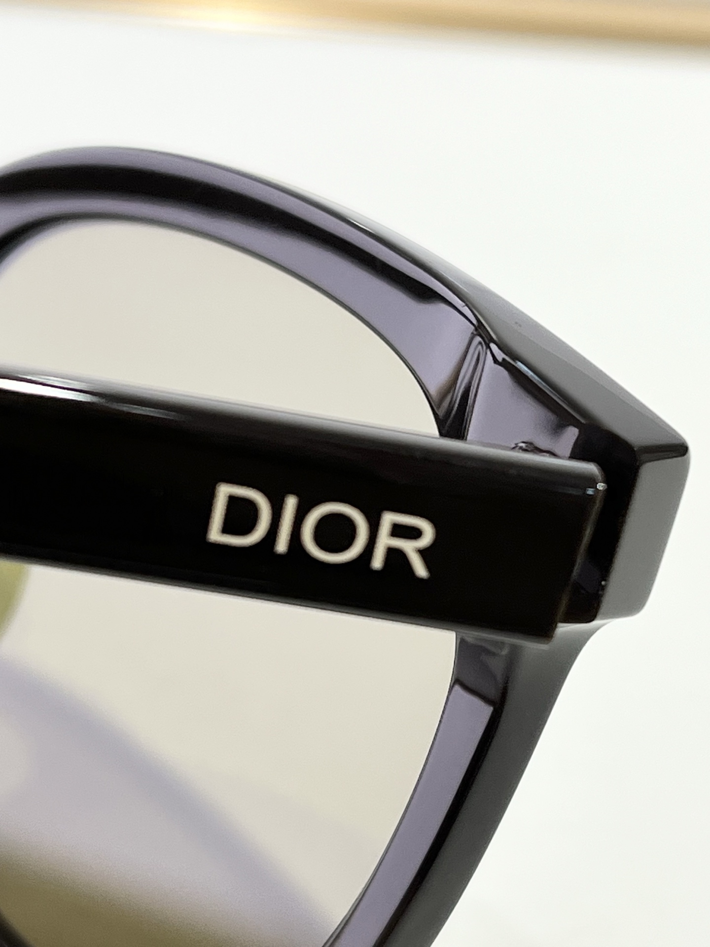  DIOR
MODEL CD 0249S 
SIZE：54口22-148
