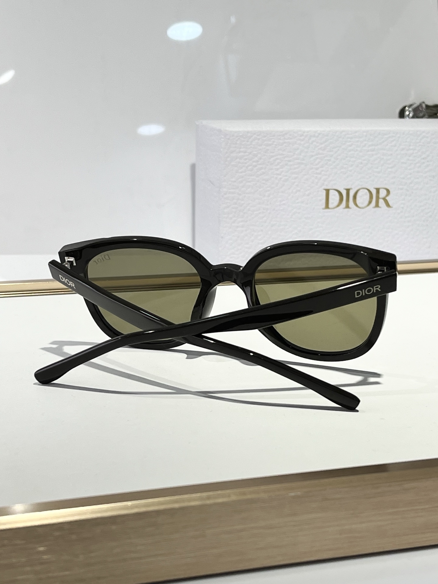  DIOR
MODEL CD 0249S 
SIZE：54口22-148
