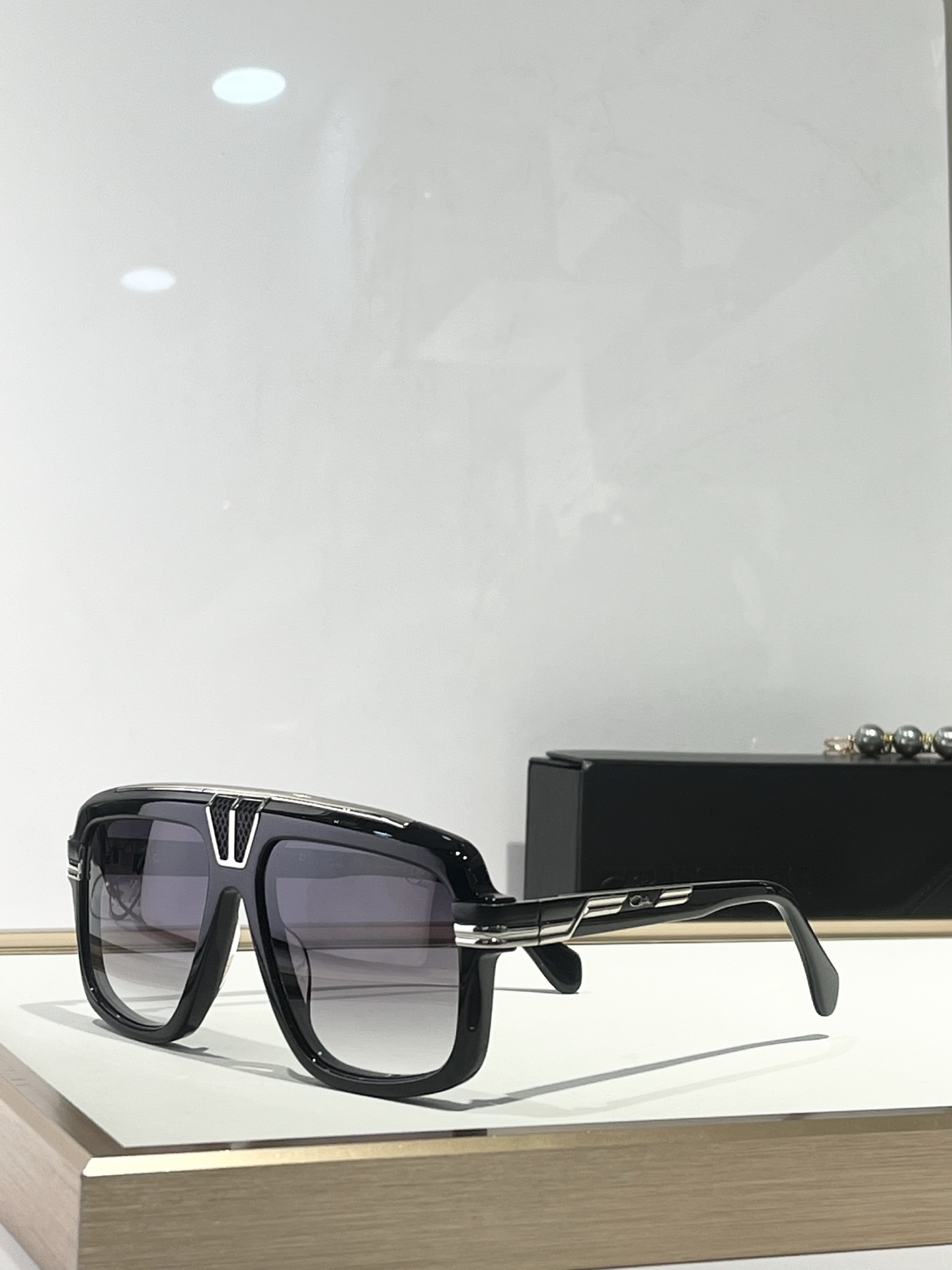  CAZA*
MADEL678 
size：59口16-145
