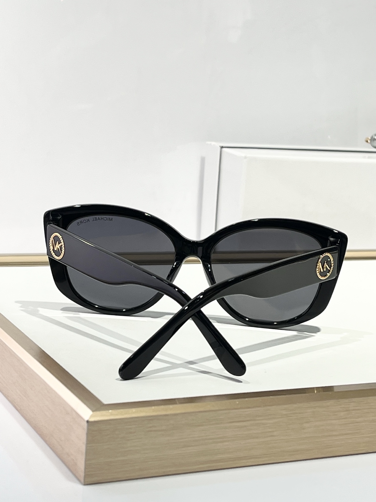  MICHAEAL
MODMK2175U
SIZE：57口17-140
