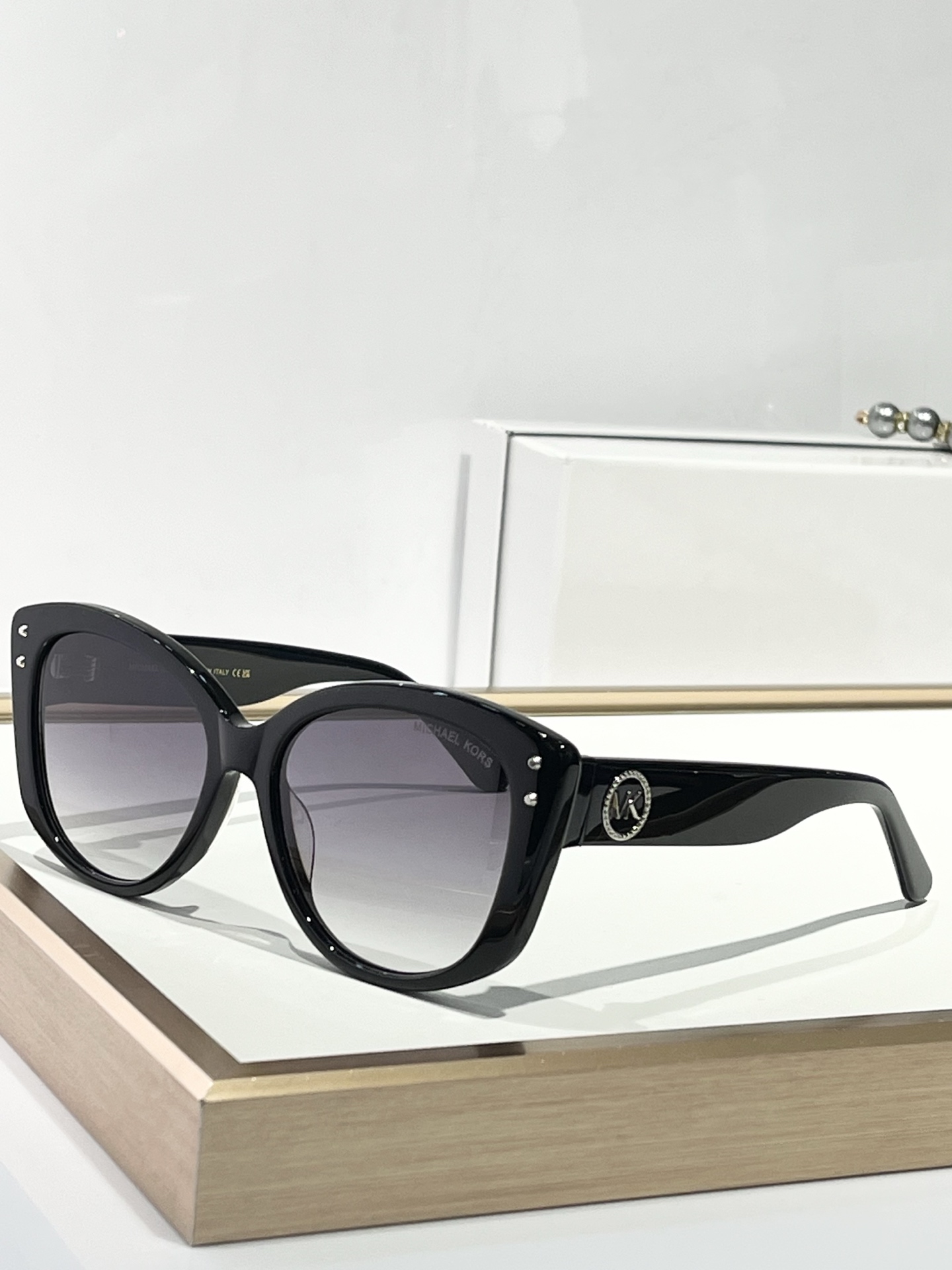  MICHAEAL
MODMK2175U
SIZE：57口17-140
