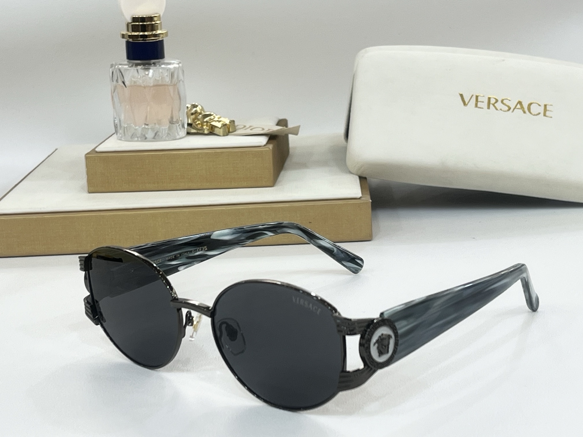  VERSA*
MOD：MODS64
SIZE：57口18-143

