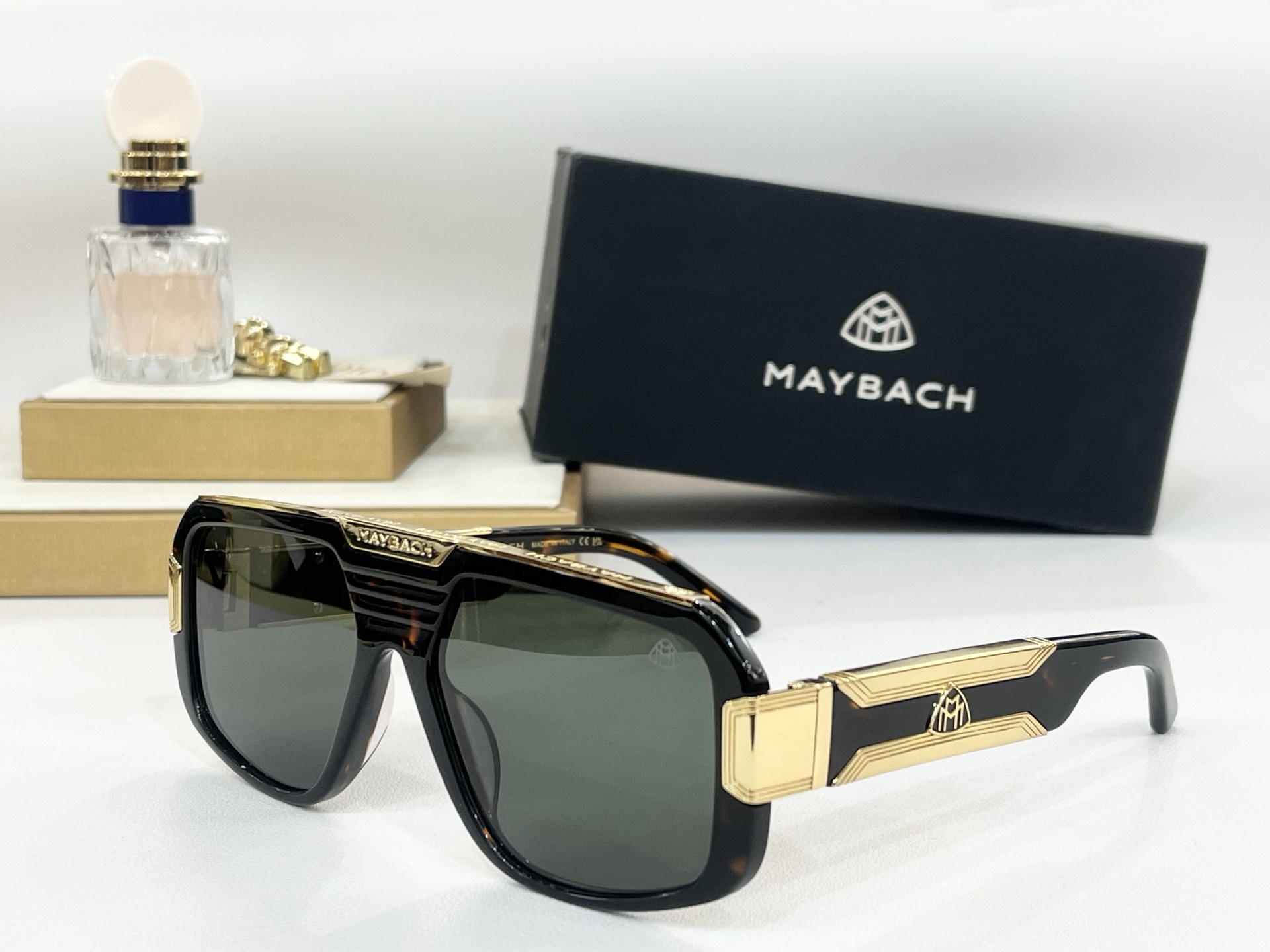  MAYBAC*
MOD：THE IDOL-A8
SIZE：58口18-145
