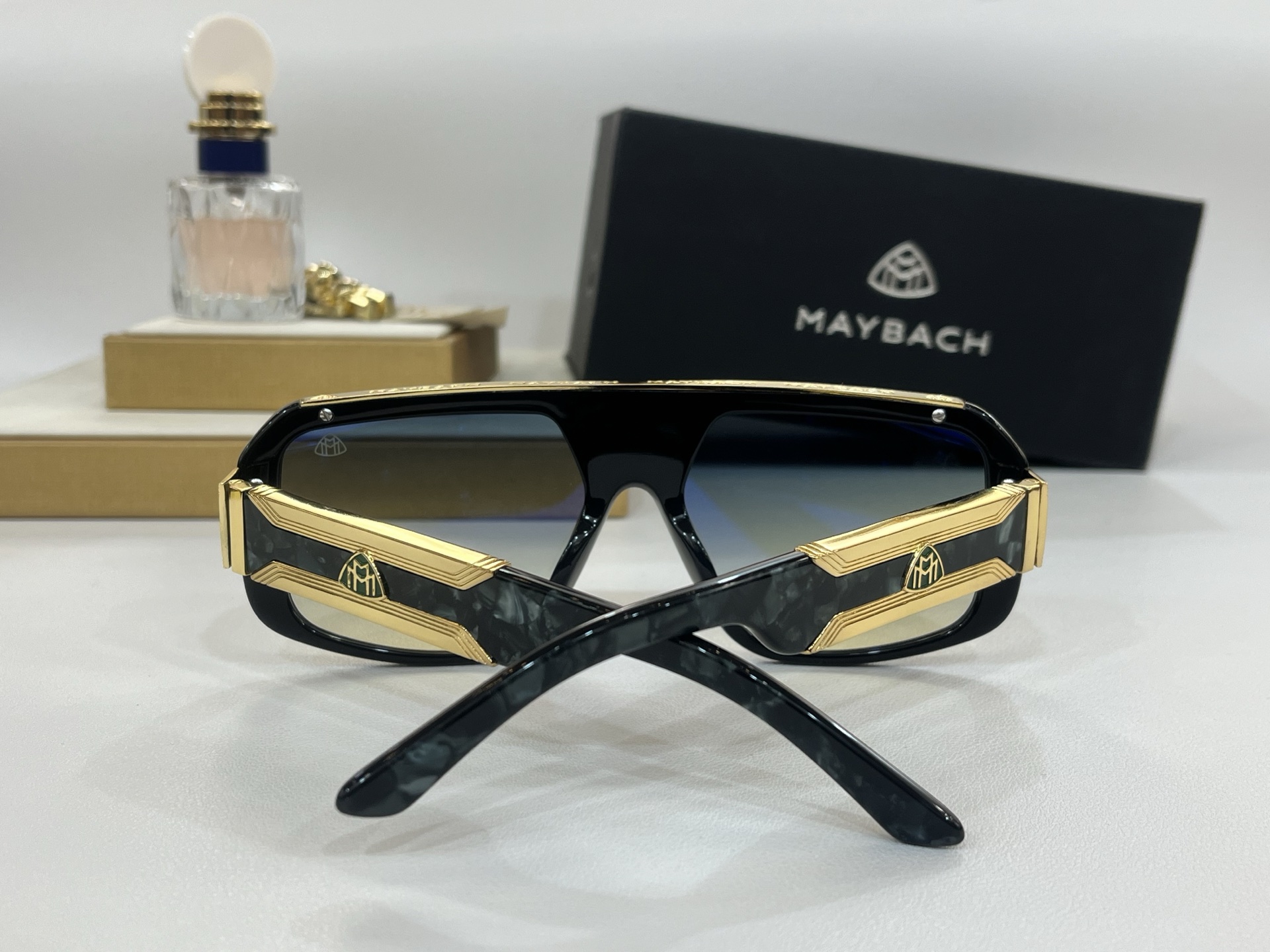  MAYBAC*
MOD：THE IDOL-A8
SIZE：58口18-145

