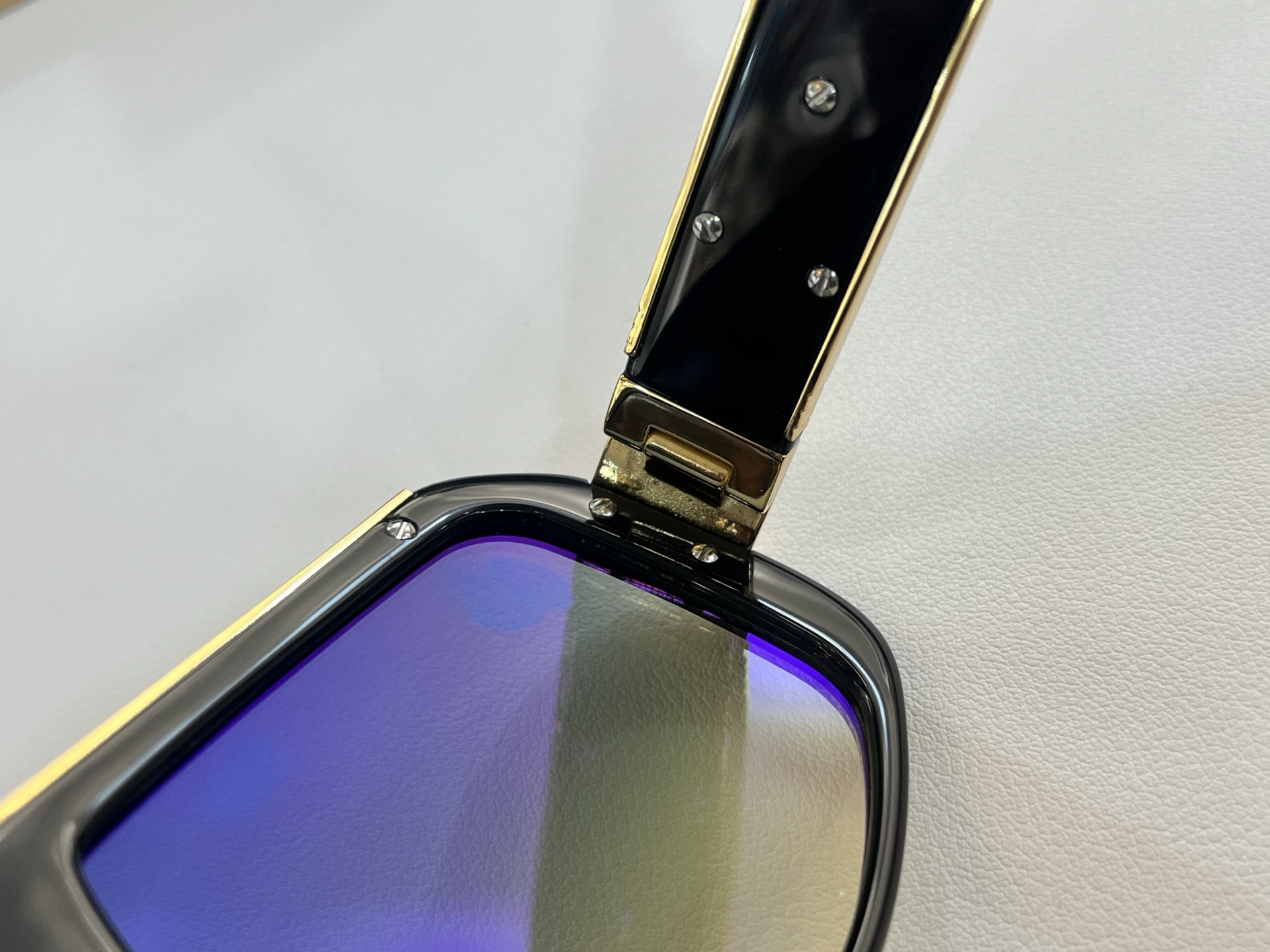  MAYBAC*
MOD：THE IDOL-A8
SIZE：58口18-145
