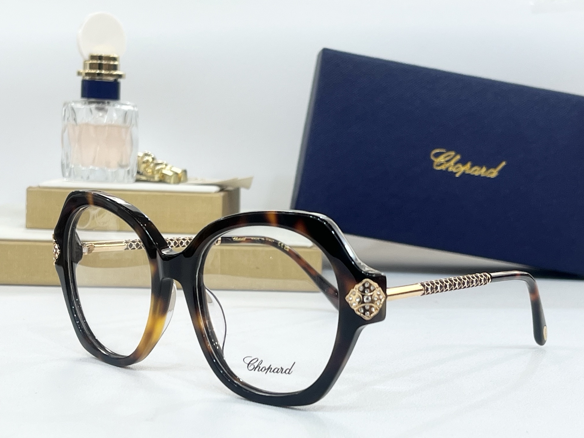  Chopar*肖邦
MODEL：SCHG968
SIZE：54口19-145
