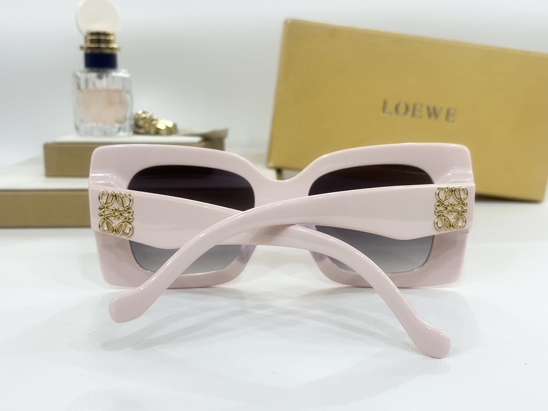 。LOEW*
MODEL：LW5096S
SIZE：53口21-145
