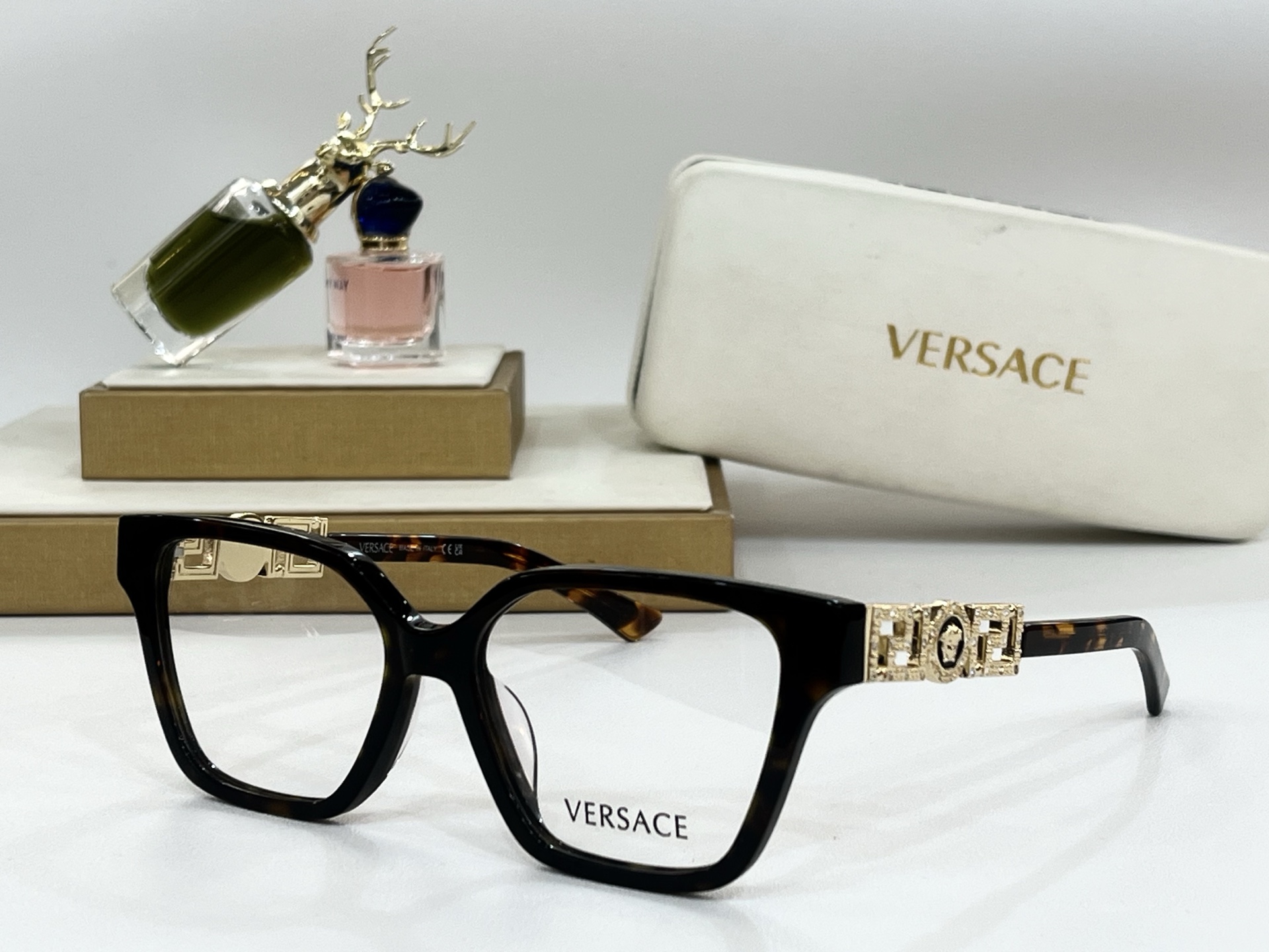  𝙑𝙀𝙍𝙎𝘼𝘾𝙀  
VE3358B  
Size：52口17-145 
