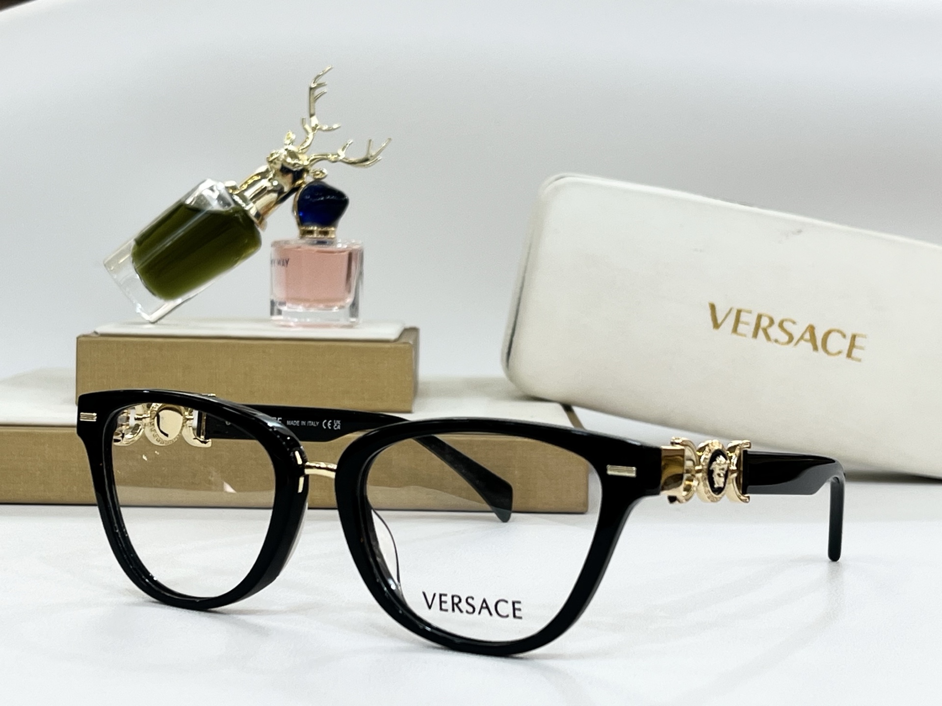  VERSAC*
MODEL：VE3336 
SIZE：52口19-140
