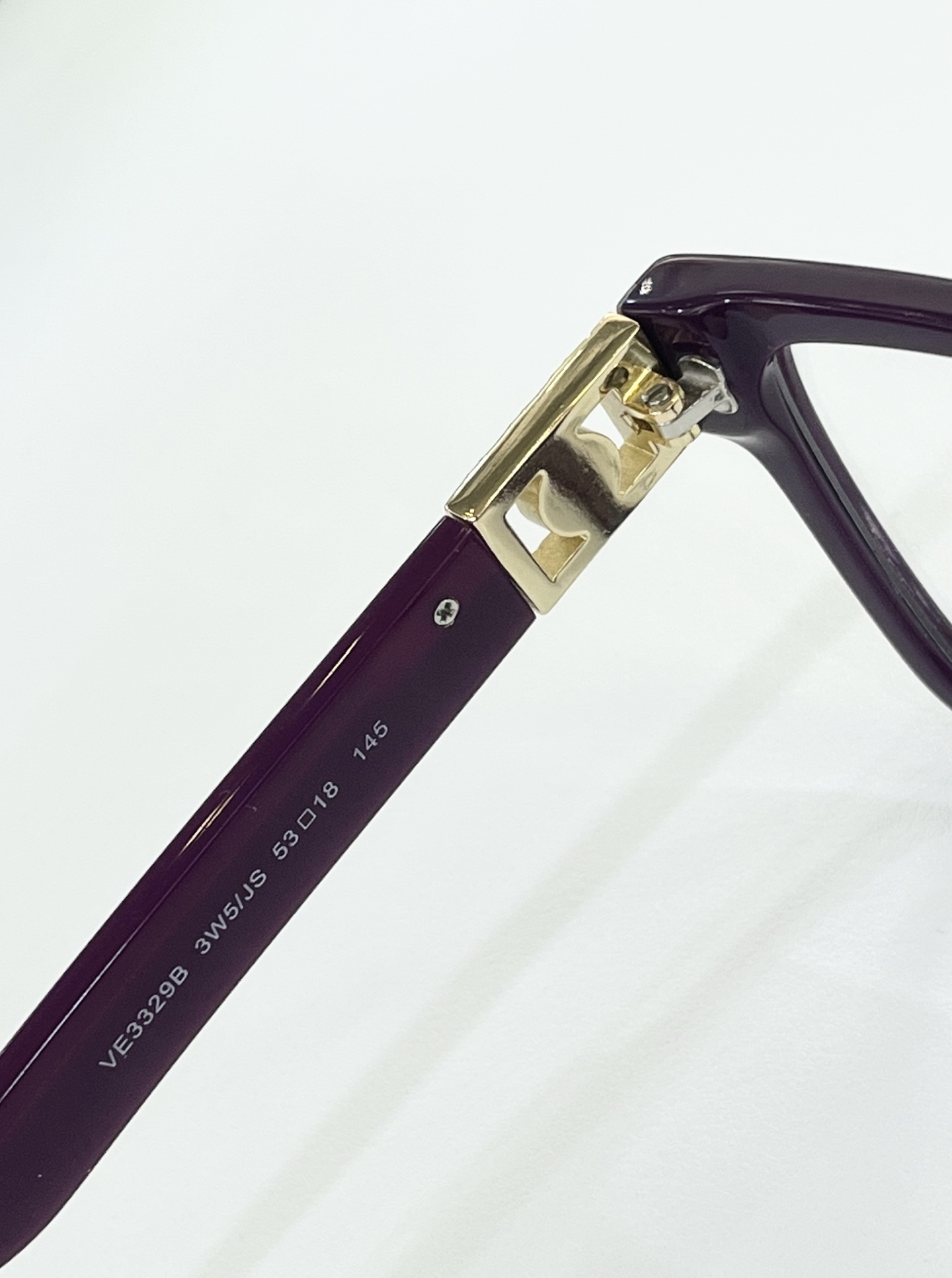  𝙑𝙀𝙍𝙎𝘼𝘾𝙀 
VE3329B 
Size：53口18-145
