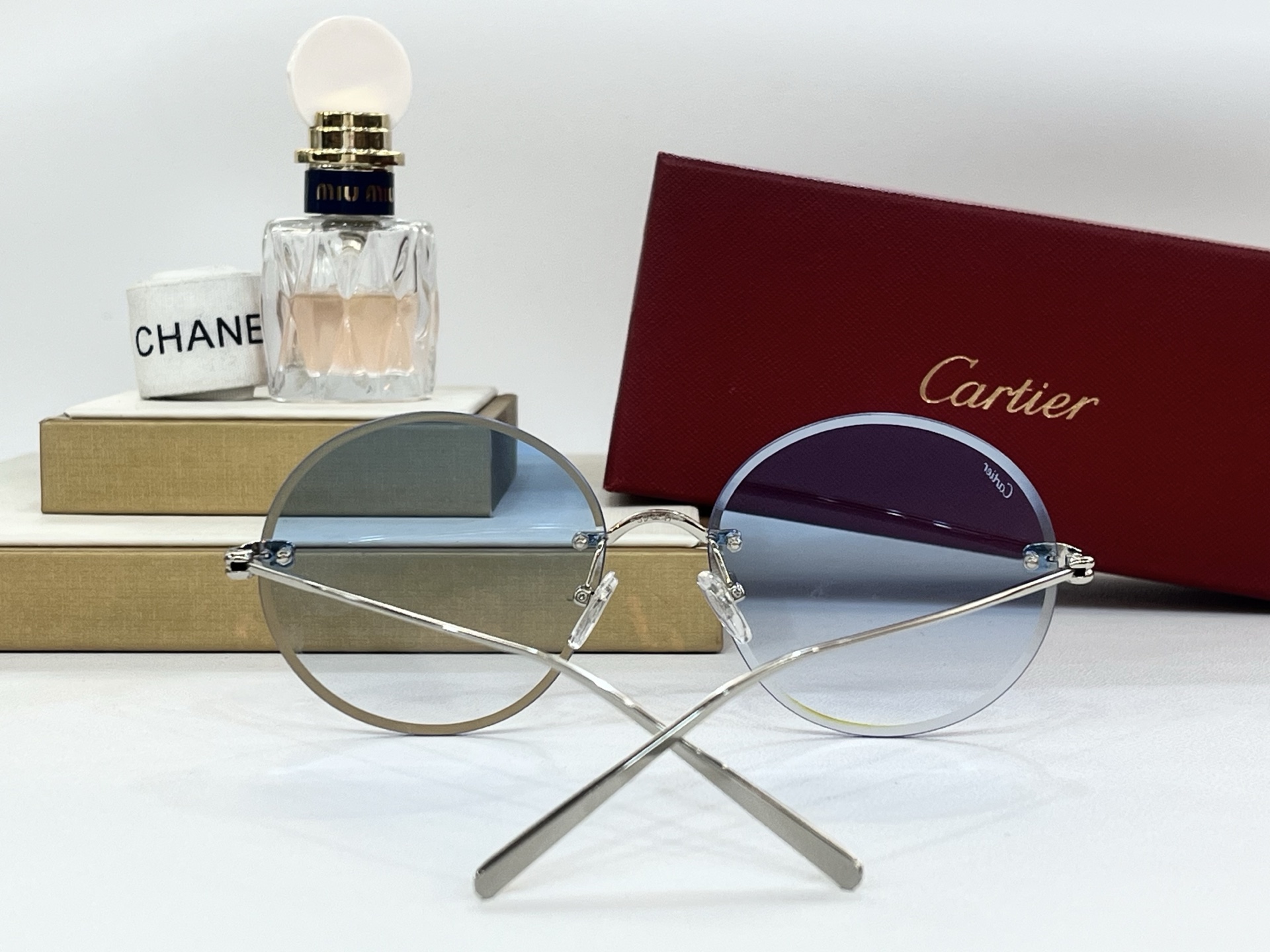  Cartier
MODEL：CT0475S
SIZE59口17-140

