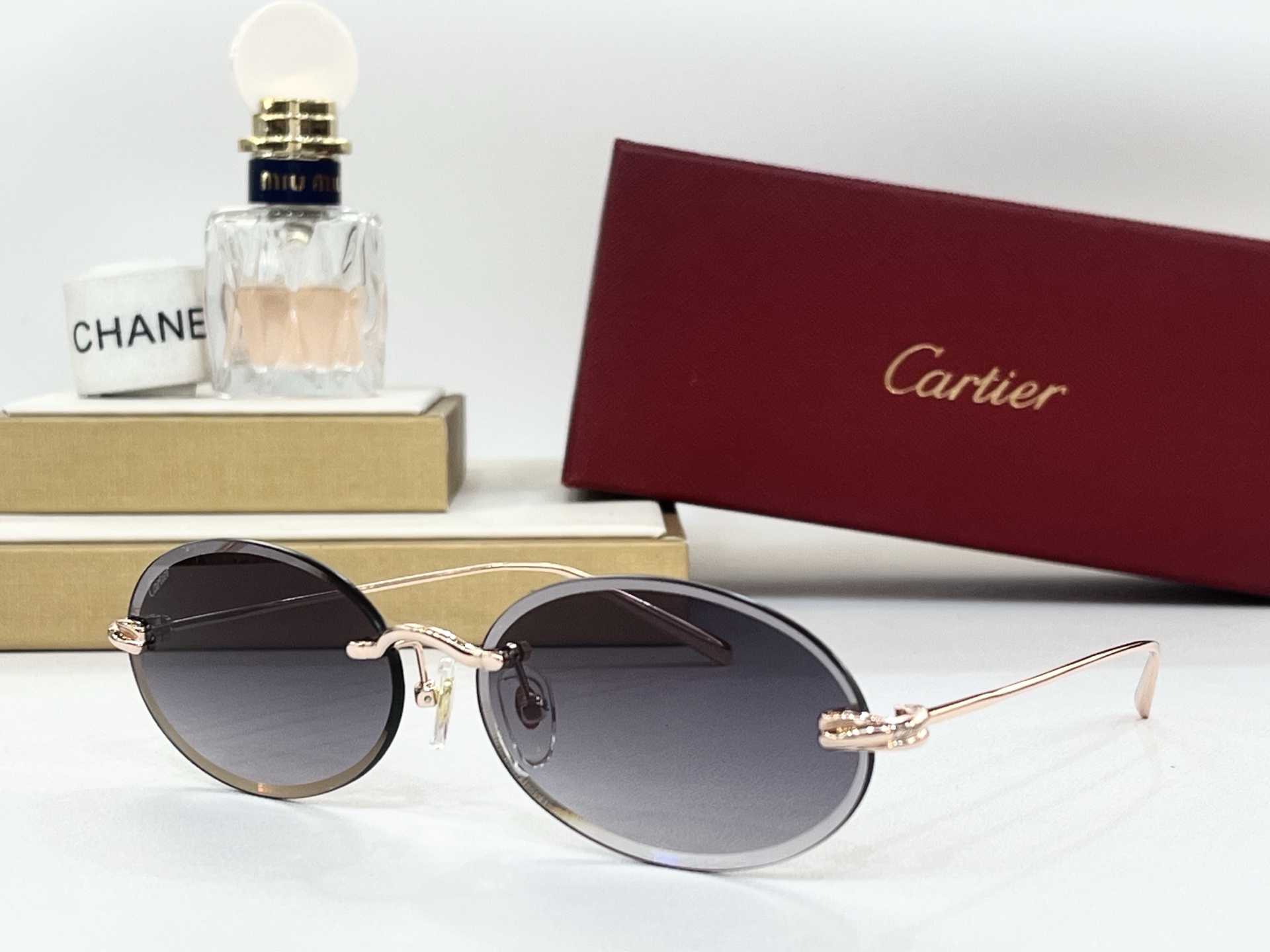  Cartier
MODEL：CT0565S
SIZE60口16

