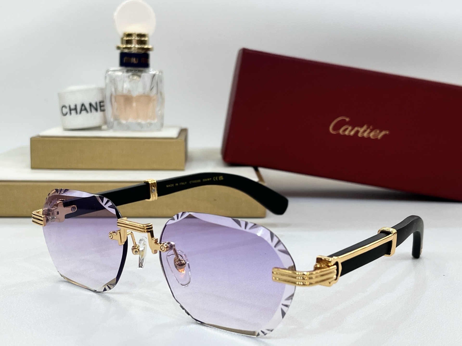  Cartier
MODEL：CT0533S
SIZE58口20-145

