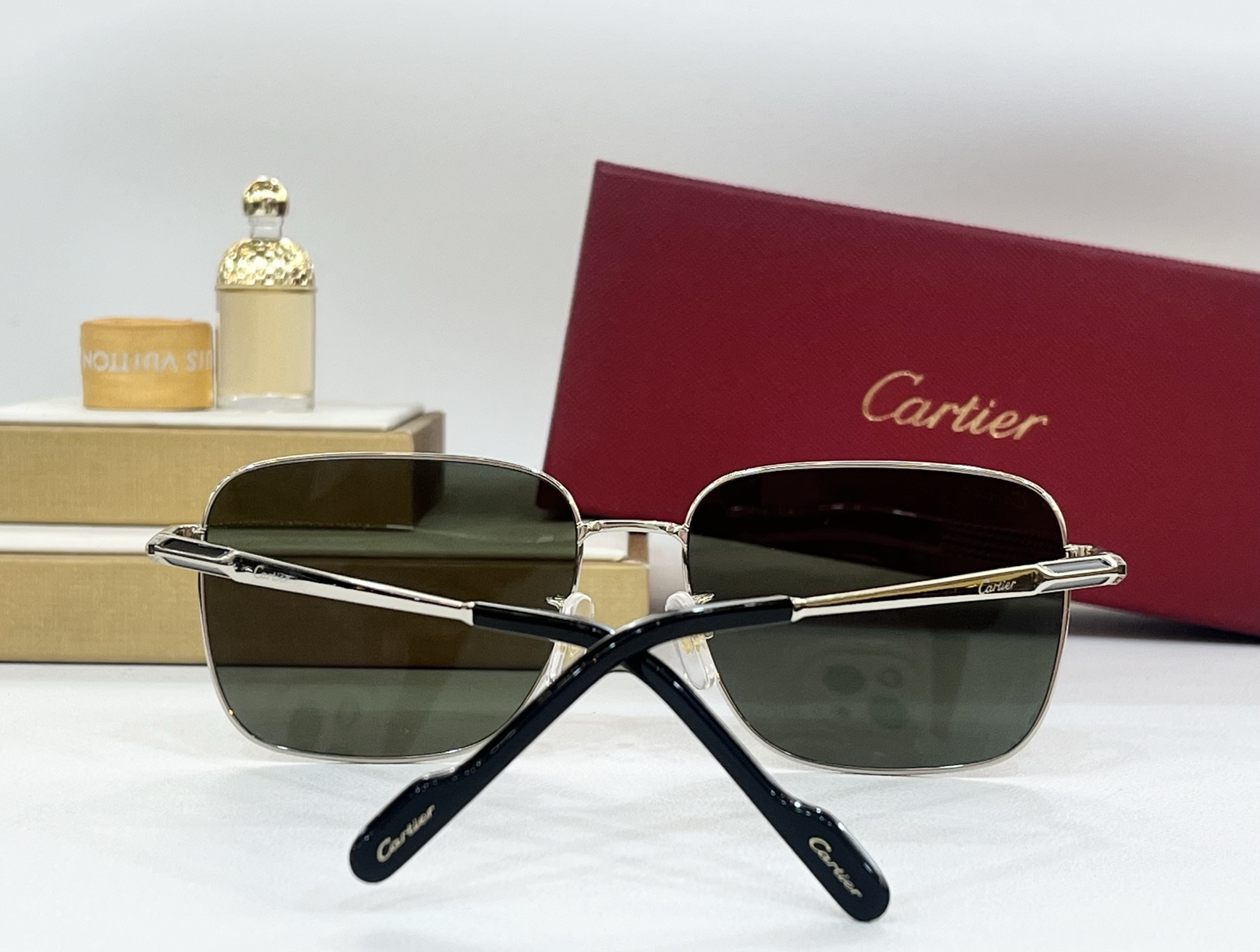  Cartier
MODEL：CT0525S
SIZE60口17-145
