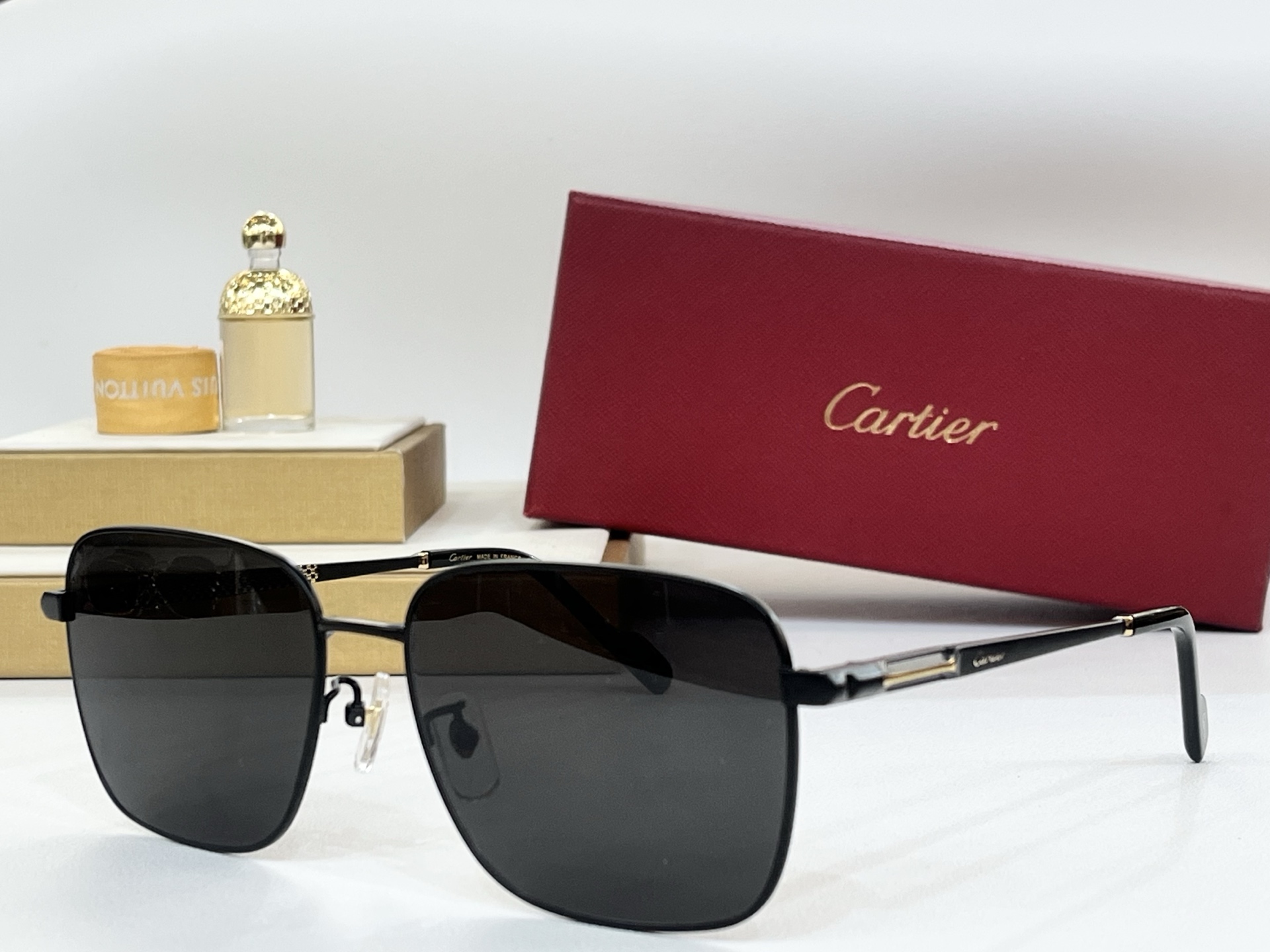  Cartier
MODEL：CT0525S
SIZE60口17-145
