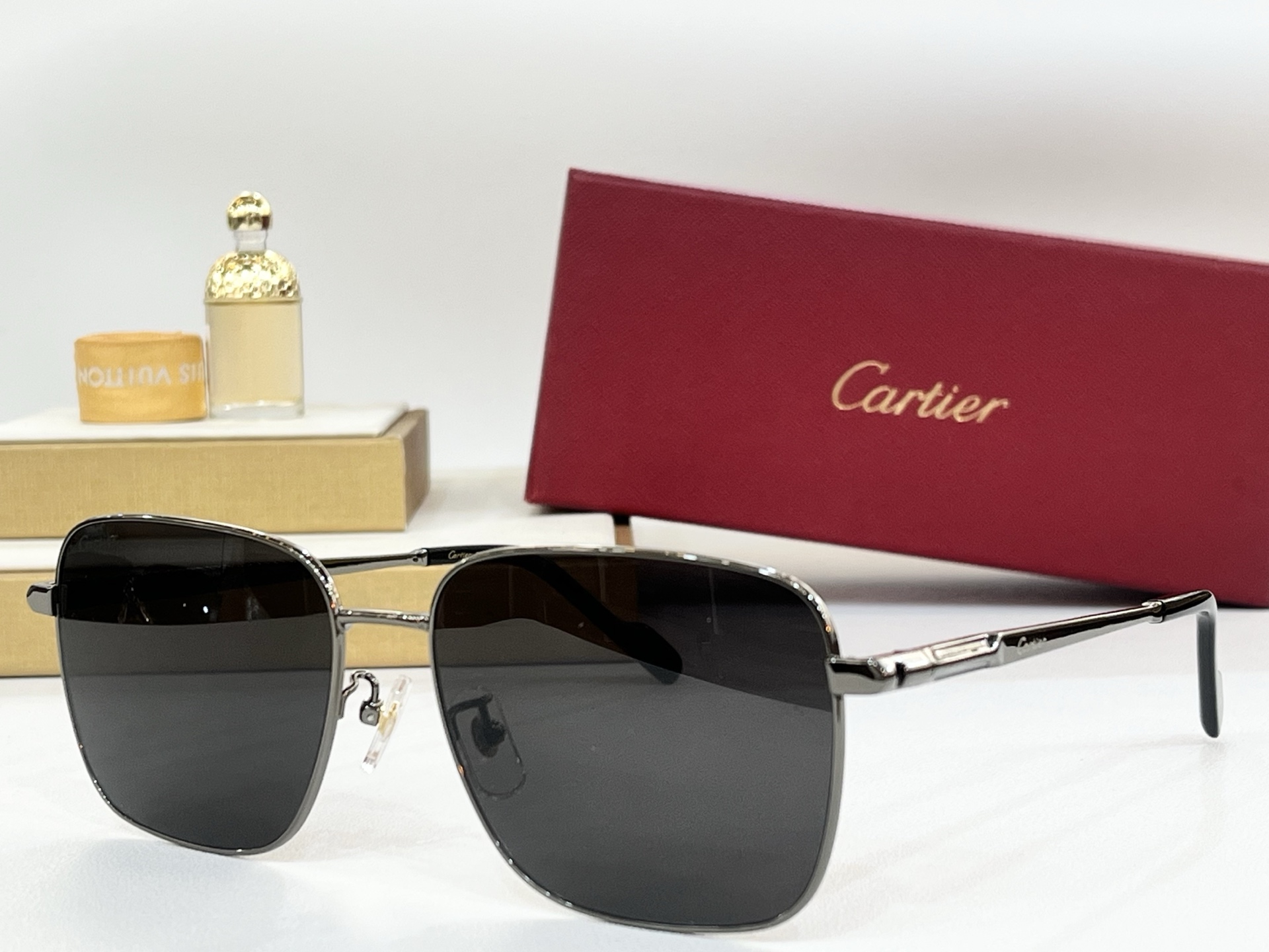  Cartier
MODEL：CT0525S
SIZE60口17-145
