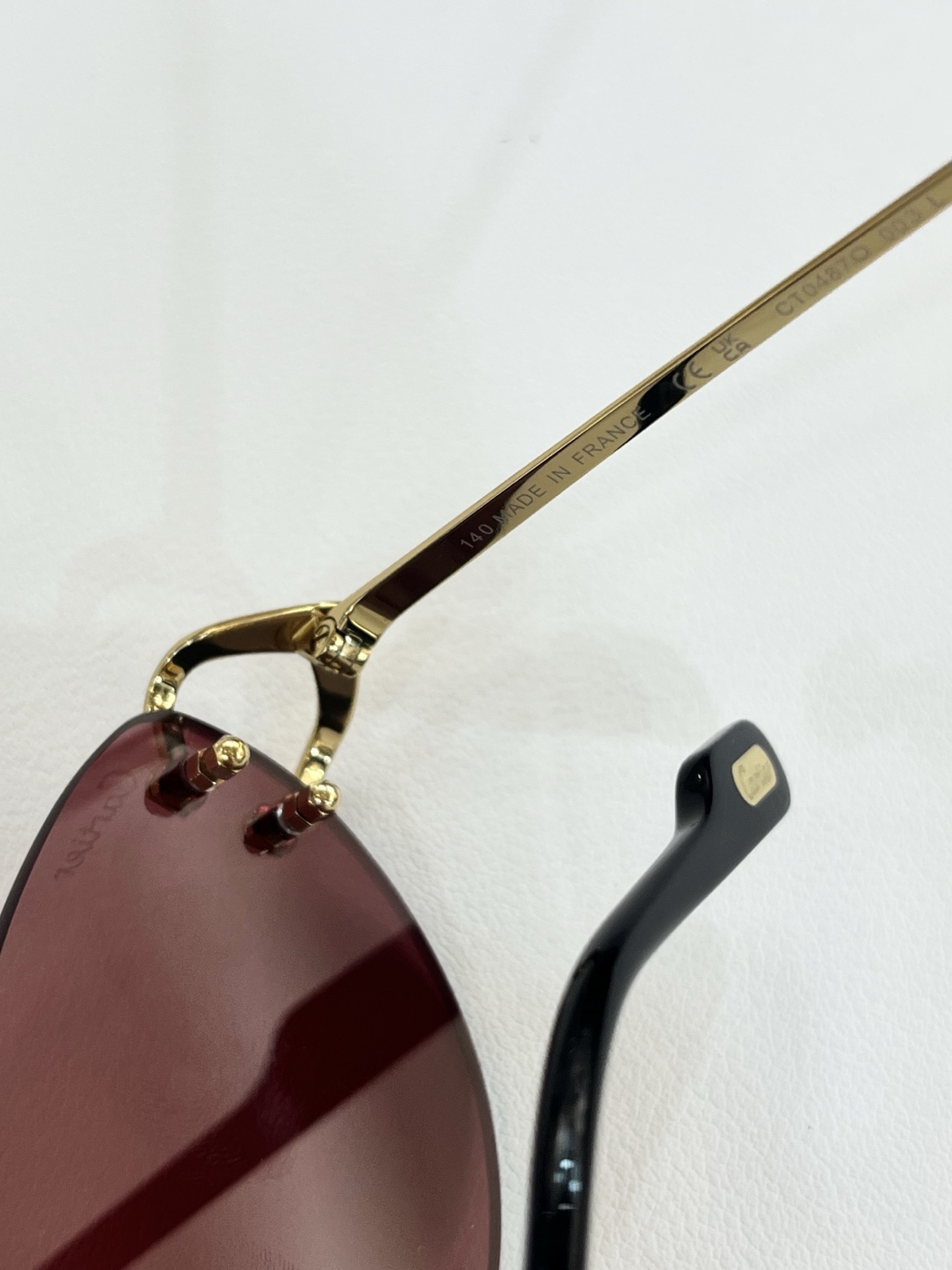  Cartier
MODEL：CT0487O
SIZE57-18-140
