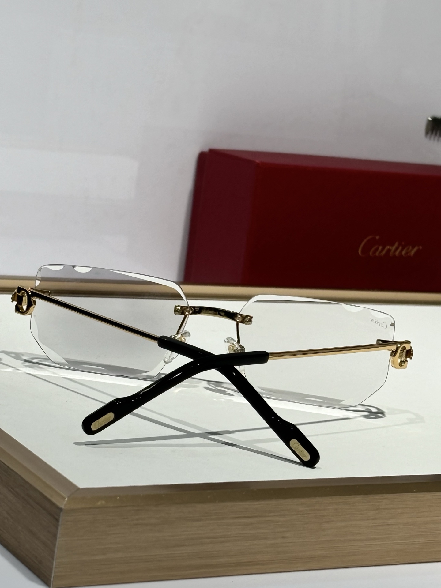Cartier
MODEL：CT0627S
size：58口17
