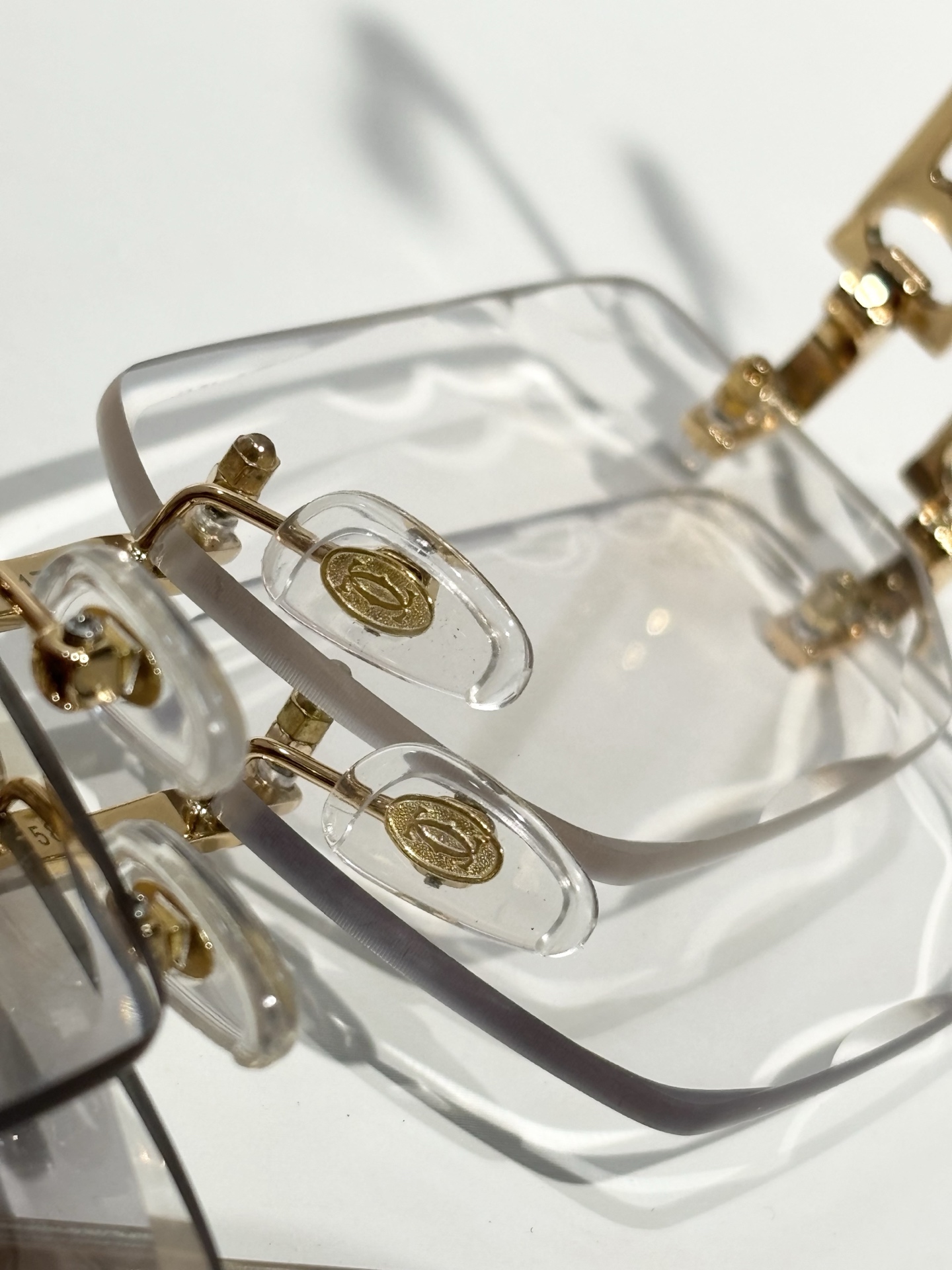 Cartier
MODEL：CT0627S
size：58口17
