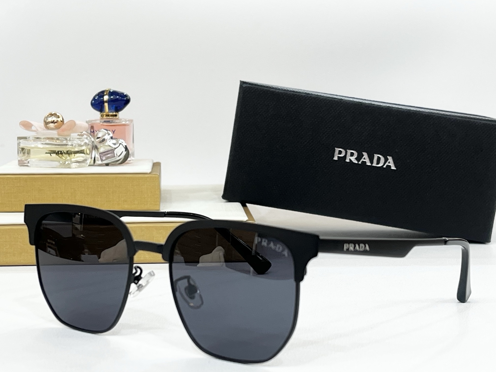  PRADA
MODEL：PR114YS
Size：55口20-147
