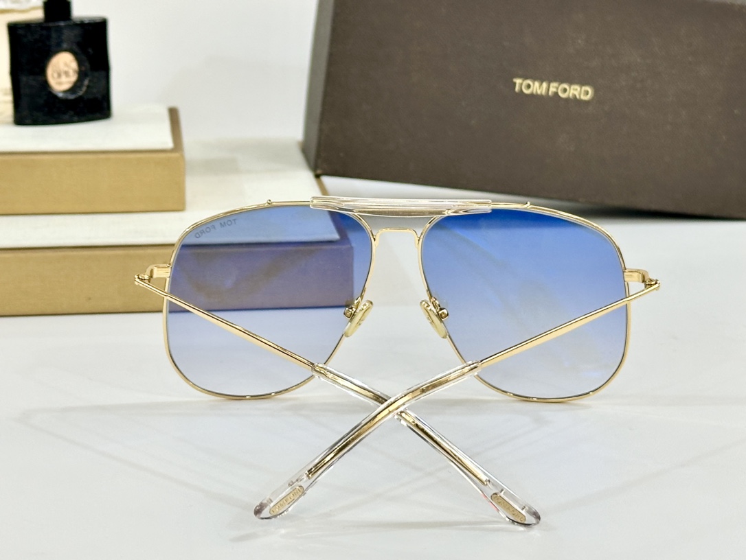 Tom For*
Mod：TF557
Size：58-13-145

