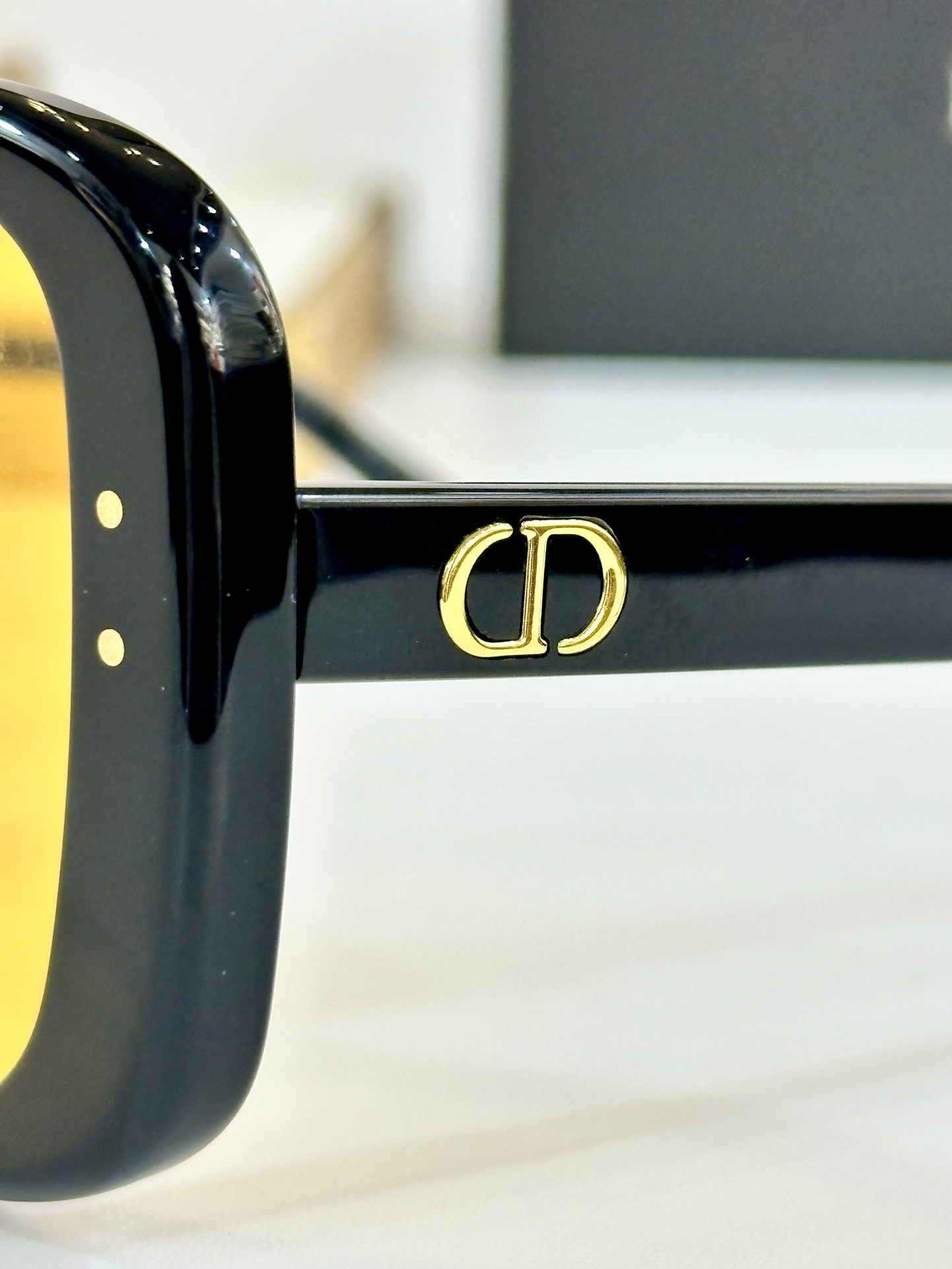 ￼  Dior *
MOD S3F 
Size62-18-140
