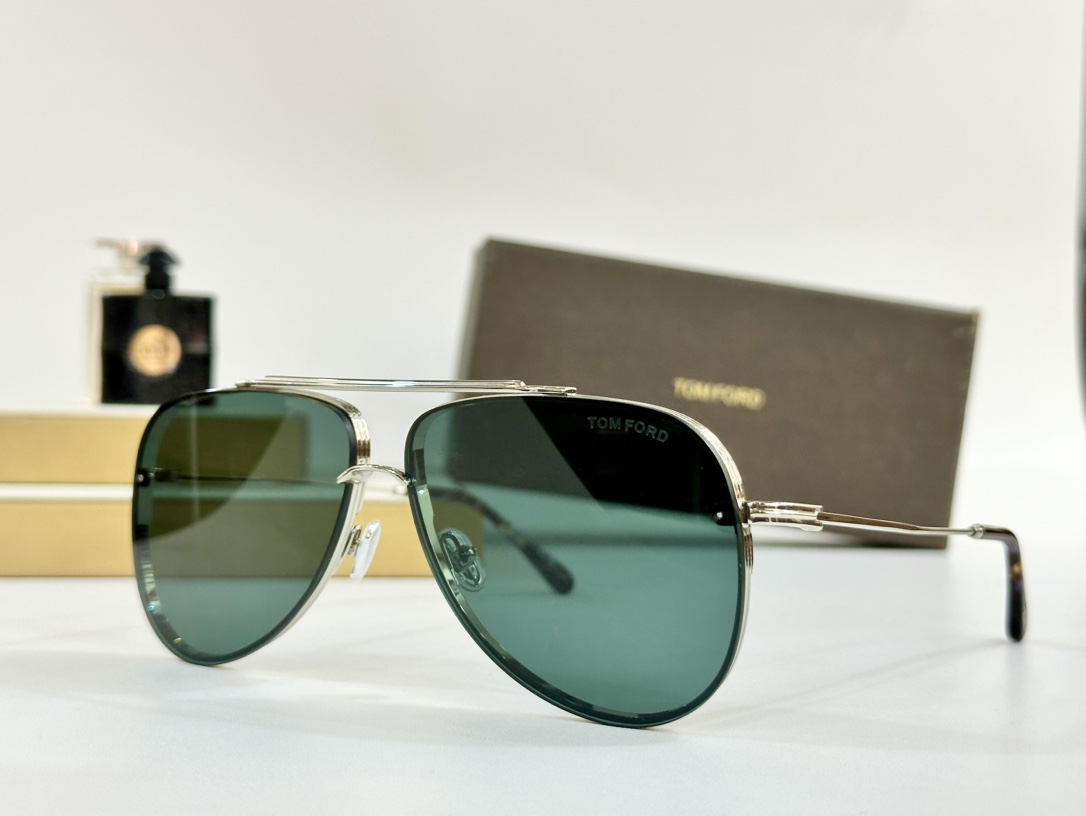  TOM FOR*
MODEL：TF1071
SIZE：62口12-140
