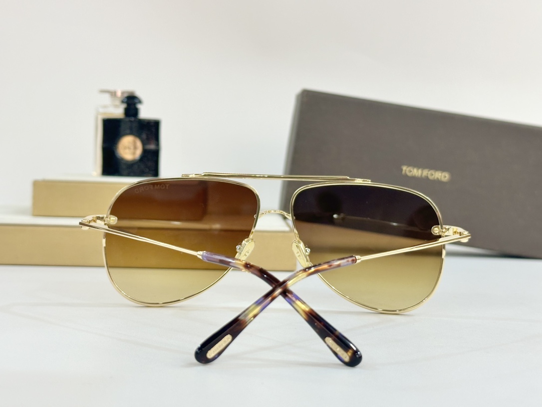  TOM FOR*
MODEL：TF1071
SIZE：62口12-140
