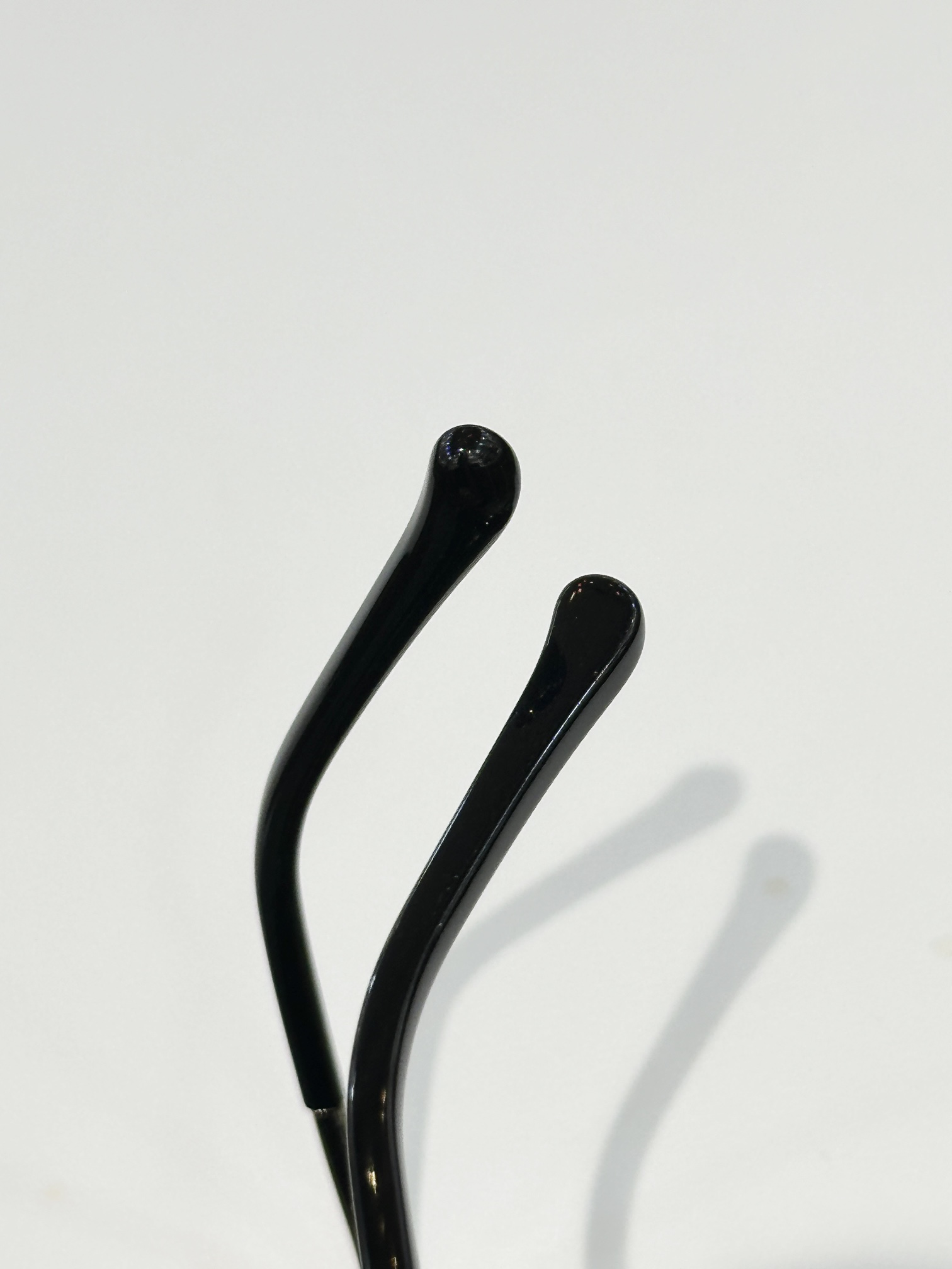 Photo chromic Titanium
ToP quality 
Cartie
Mod：CT043