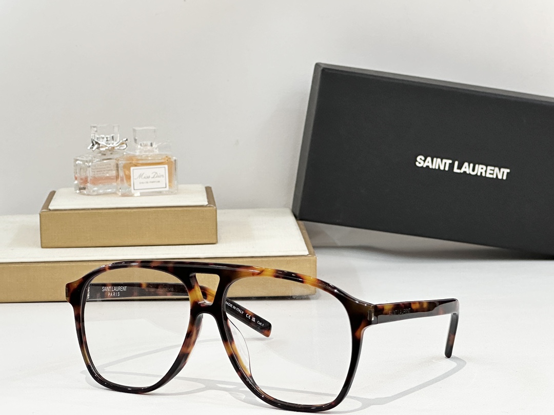  Saint Lauren*
Mod：SL596
Size：58-14-145
