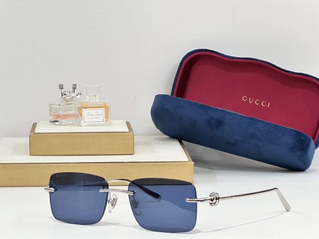  GUCC*
MODEL：GG1703S
SIZE：55口17-140
