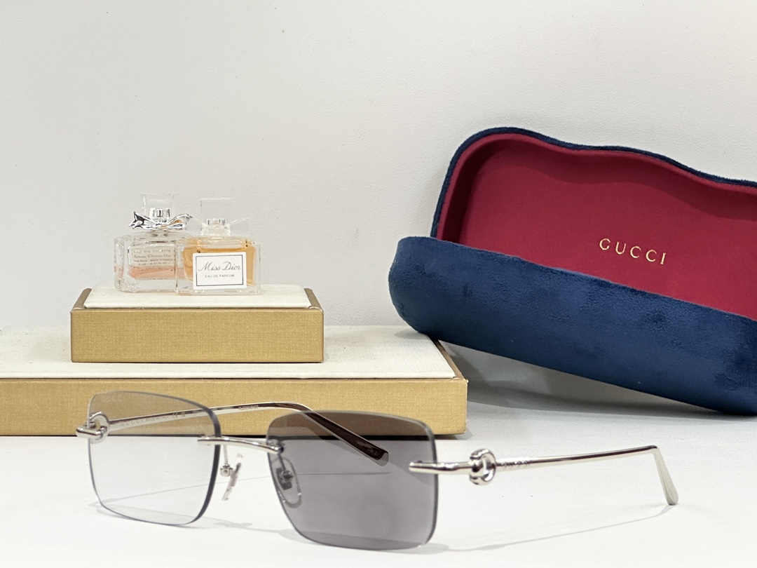  GUCC*
MODEL：GG1703S
SIZE：55口17-140
