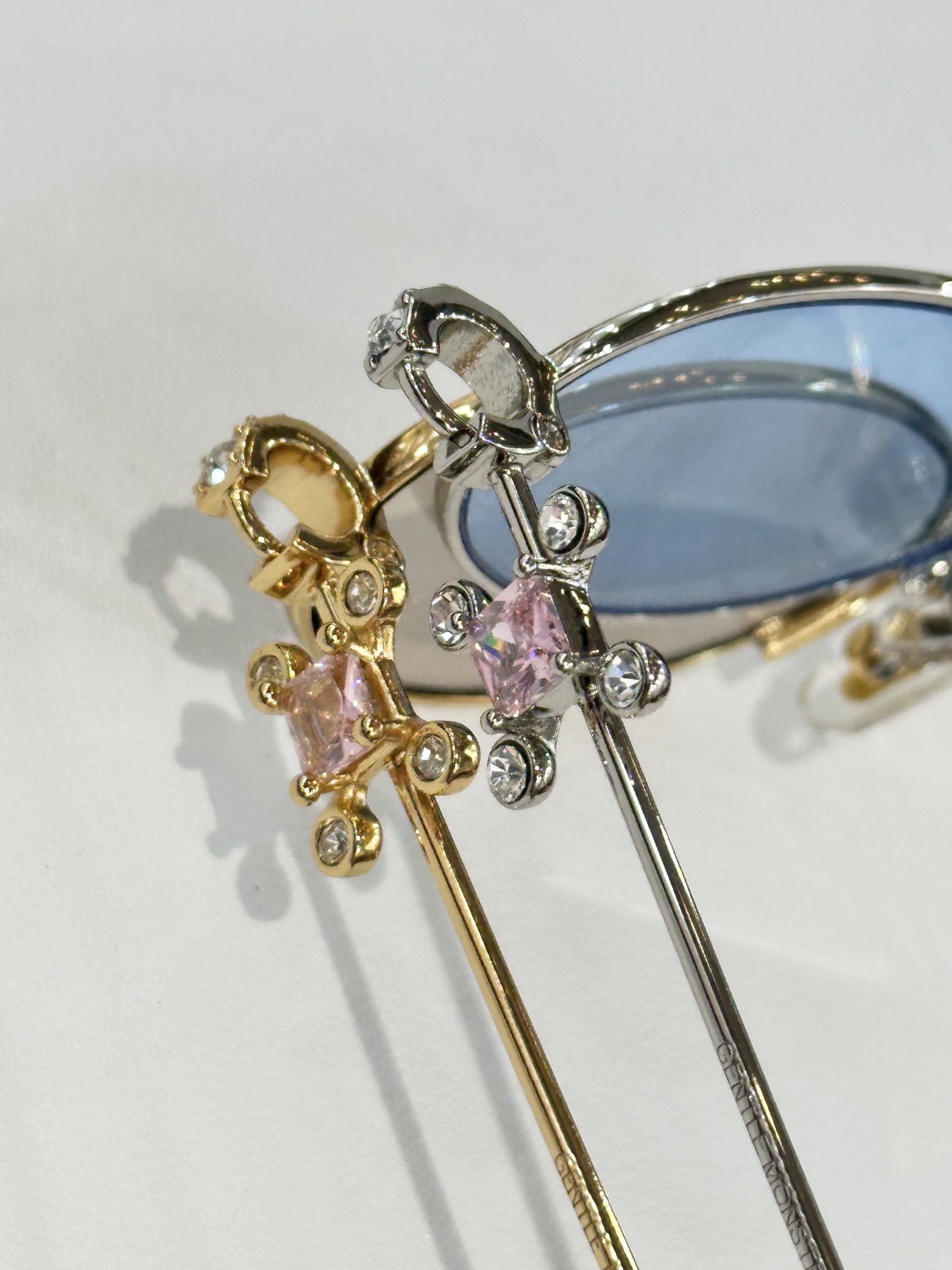  GENTLE MONSTER
MOD：RING
Size：55口21-151
