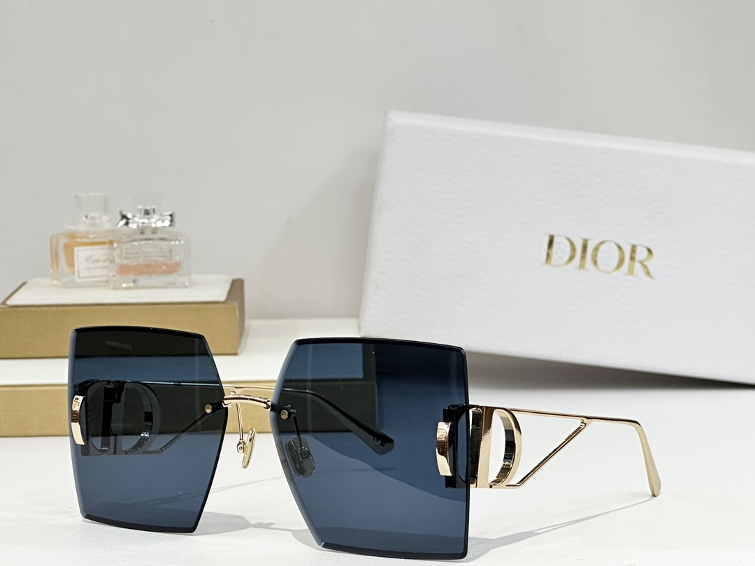  DIOR
MOD：S7U
Size：64口14 135

