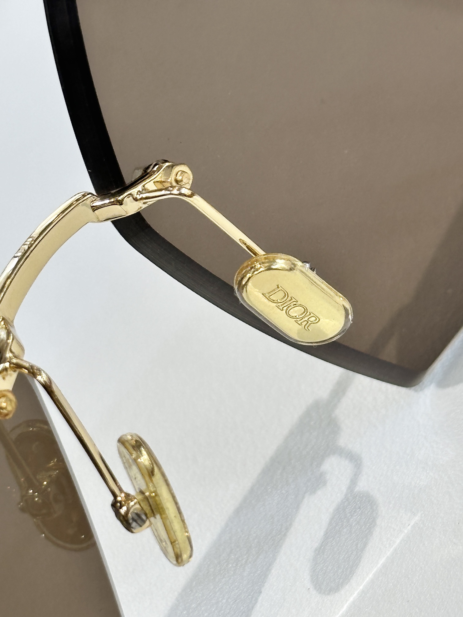  DIOR
MOD：S7U
Size：64口14 135
