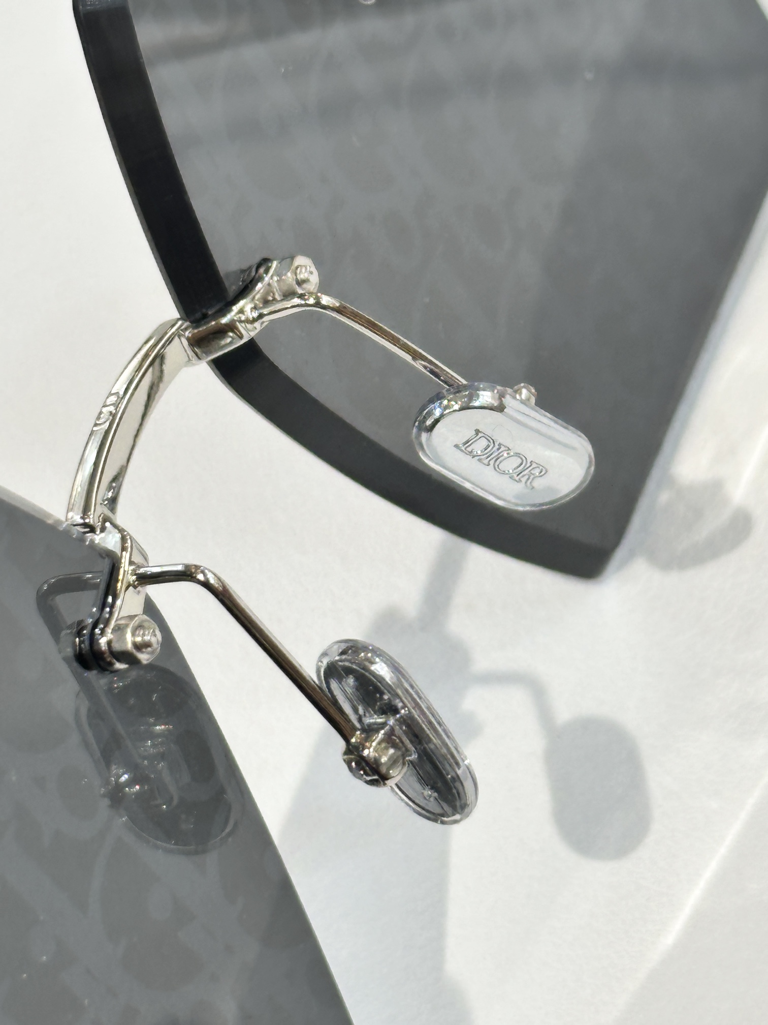  DIOR
MOD：S7U
Size：64口14 135
