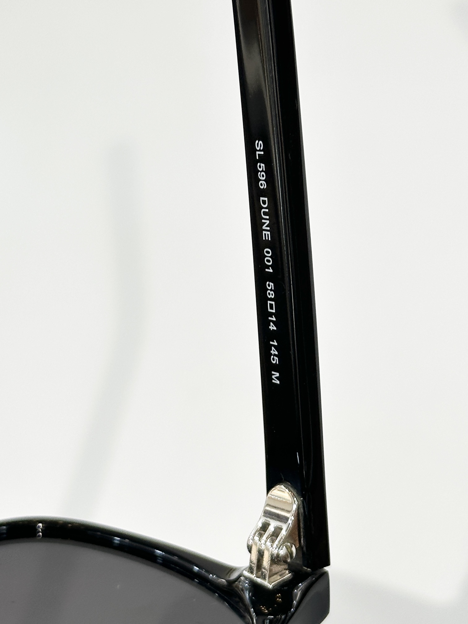  Saint Lauren*
Mod：SL596
Size：58-14-145
