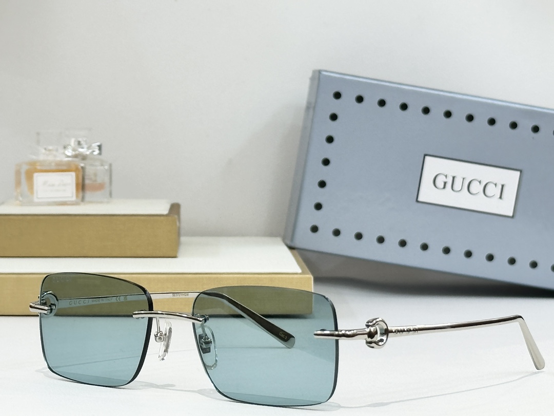  GUCC*
MODEL：GG1703S
SIZE：55口17-140
