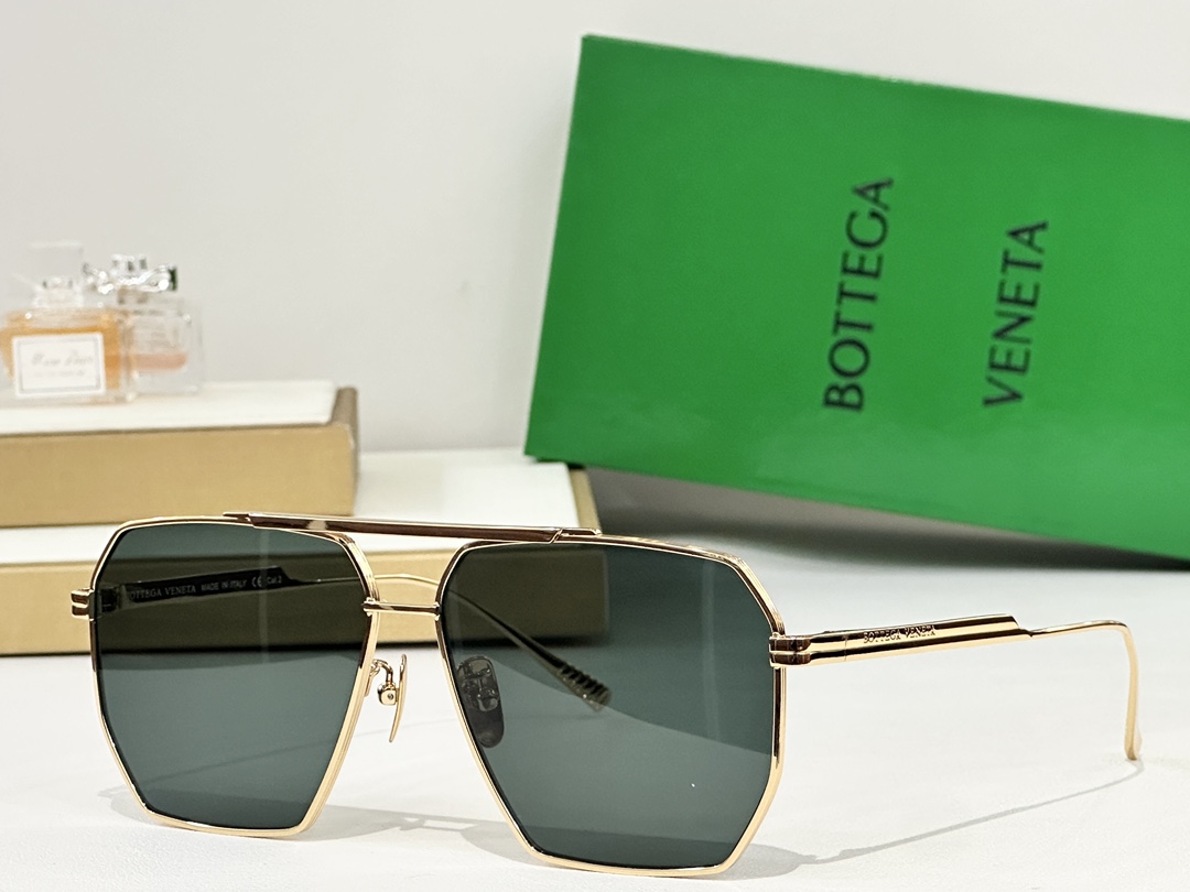  ottega Veneta
MOD：BV1012S 
Size：60口13-145

