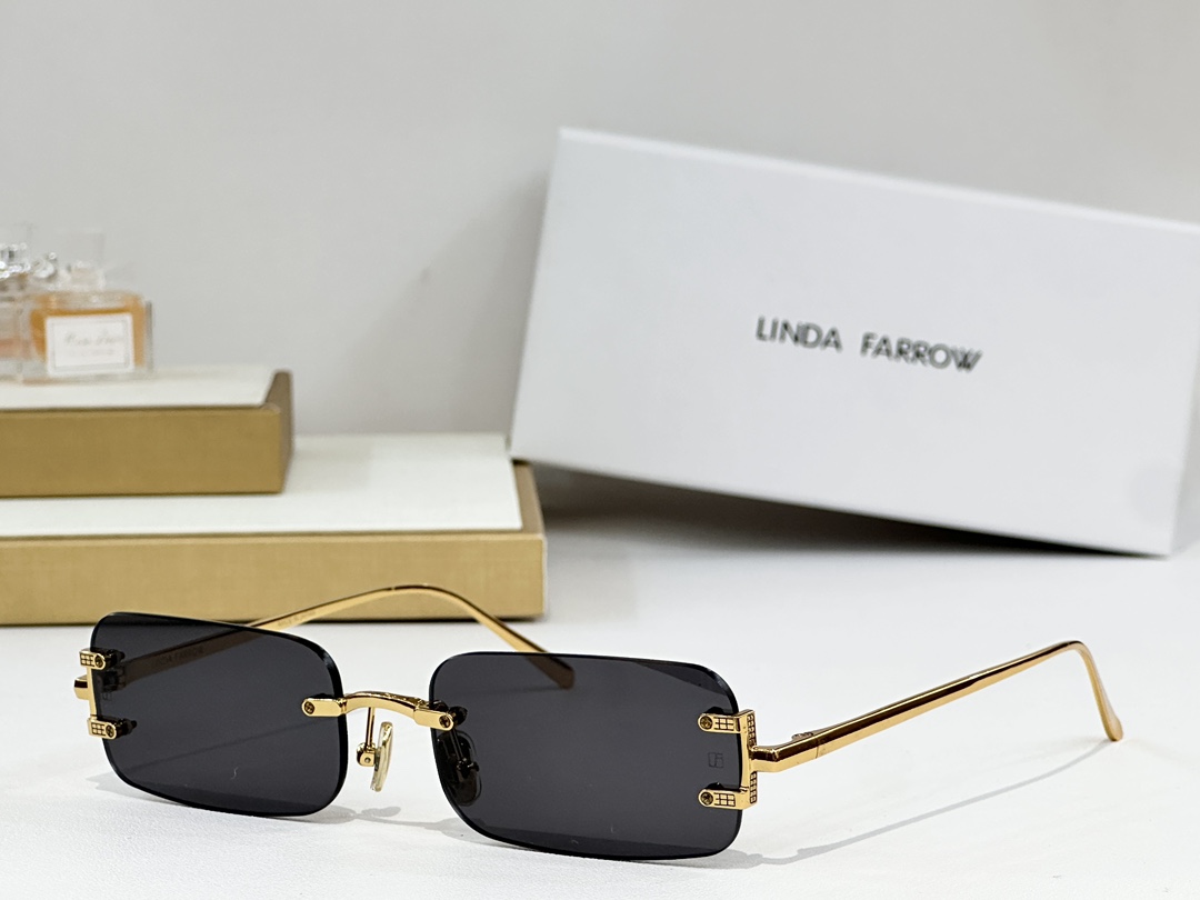 LINDA FARROW * 
LFL1131 
size53口17-140
