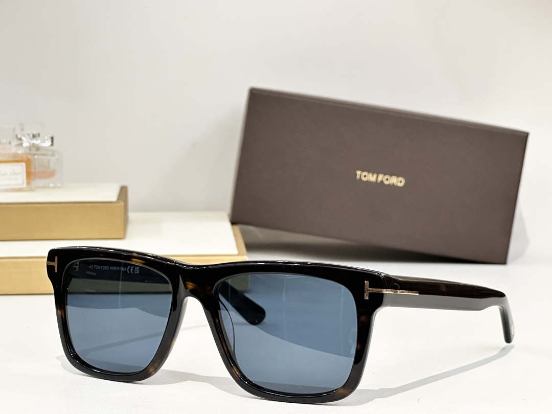  Tom For*
ModBuckley-02 TF906-N
Size：58-17-145
