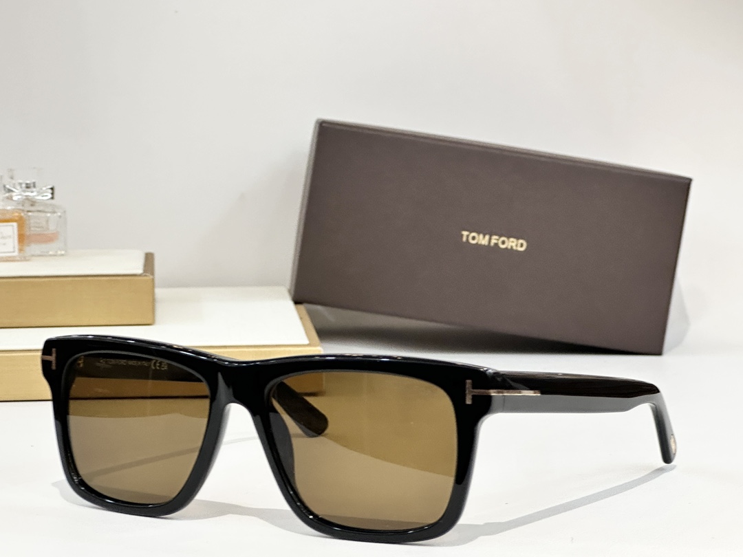  Tom For*
ModBuckley-02 TF906-N
Size：58-17-145
