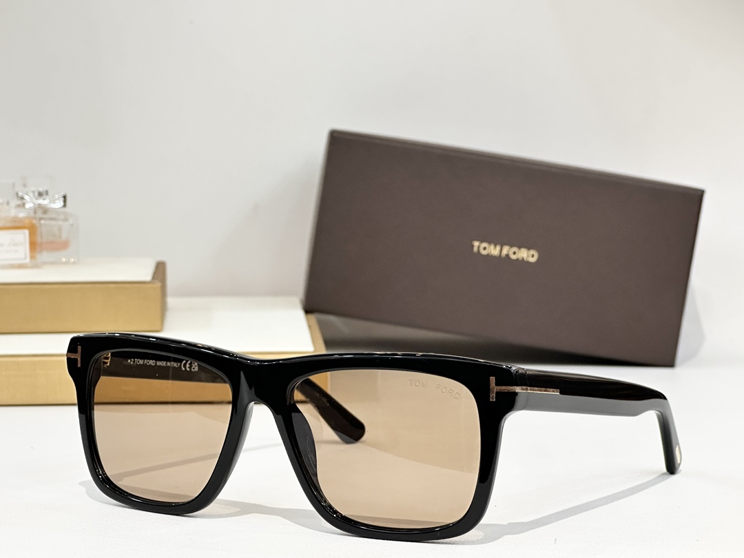  Tom For*
ModBuckley-02 TF906-N
Size：58-17-145
