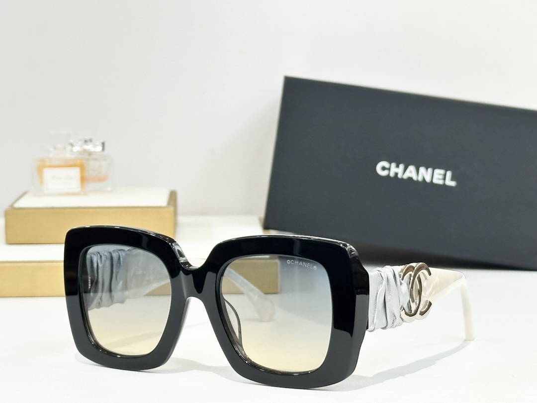  CHANEL
MOD：CH5474
Size52口21-145
