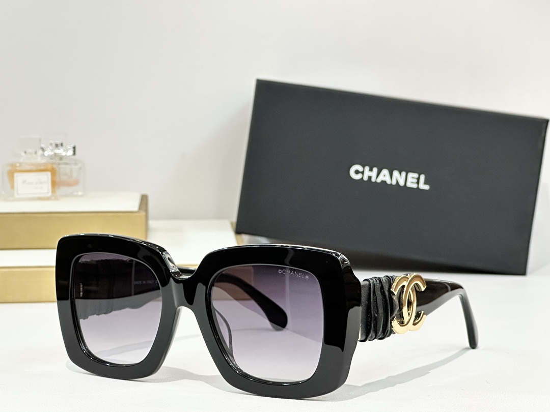  CHANEL
MOD：CH5474
Size52口21-145
