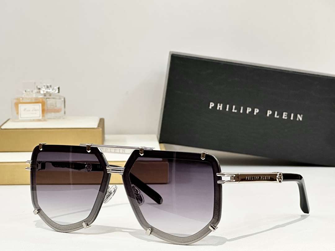  PhiliPP Plei*
MODEL：132
SIZE：66口10-145
