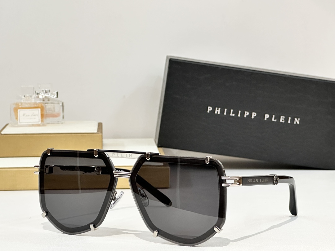  PhiliPP Plei*
MODEL：132
SIZE：66口10-145
