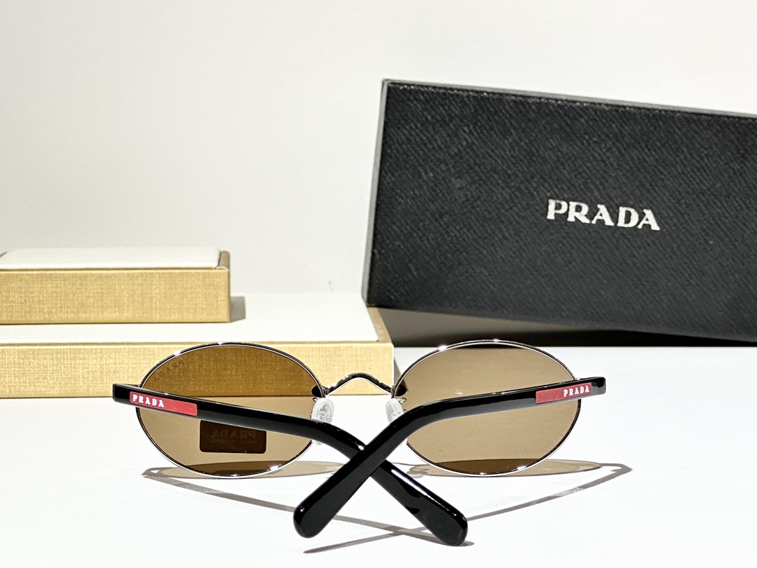  PRADA
MOD：SPR A72S
Size：54口21-140
